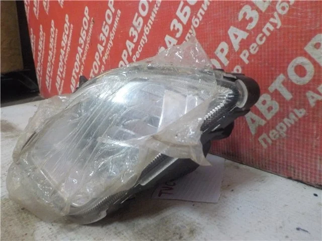 Фара противотуманная Hyundai Tucson 2009-2015 922012S000, передняя правая