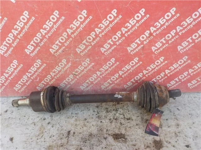 Привод колеса Ford Focus 2 2005-2011 1707966 HXDA, передний левый