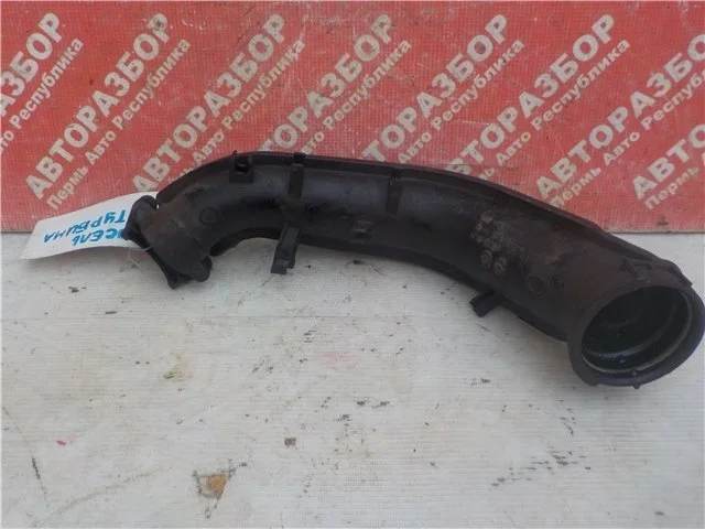 Патрубок воздушного фильтра Volkswagen Golf Plus 2005-2014 03C145673H CAXA