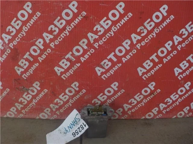 Реостат отопителя салона Nissan Sunny 2002 271508H300 N16 QG15DE