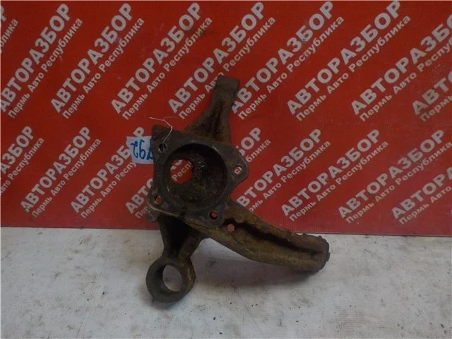 Кулак Toyota Camry 2001-2006 4230548010 ACV30L 2AZFE, задний левый