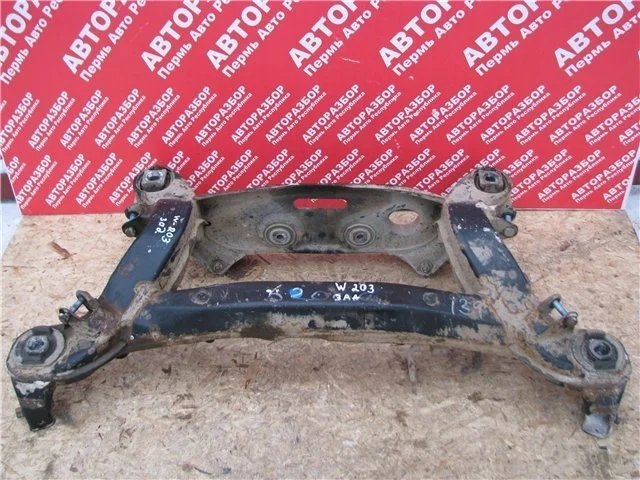 Подрамник Mercedes-Benz W 203 2000-2006 2033505708, задний