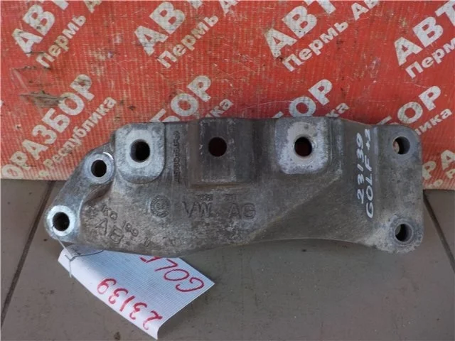 Опора подушки коробки передач Volkswagen Golf 2008 1K0199117AB PLUS BSE707066