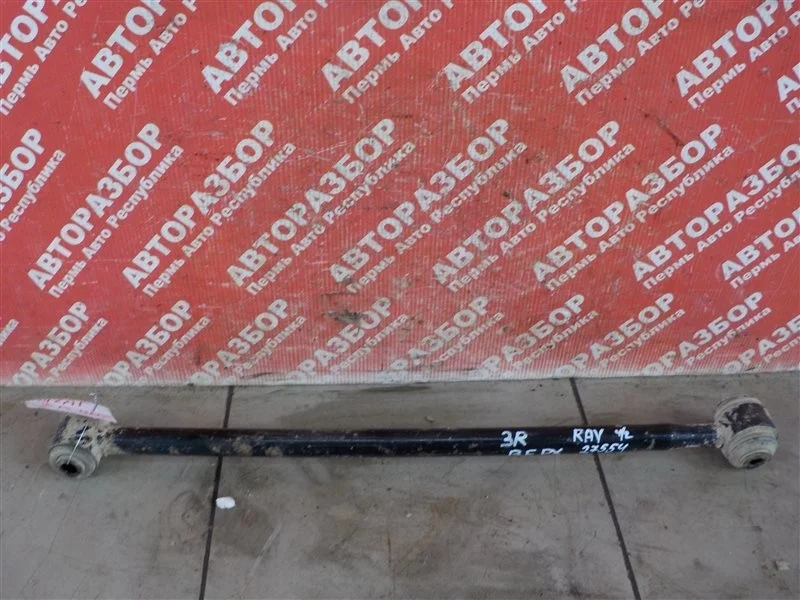 Рычаг подвески верхний Toyota Rav 4 2001 4877042020 XA20 1CD FTV, задний правый