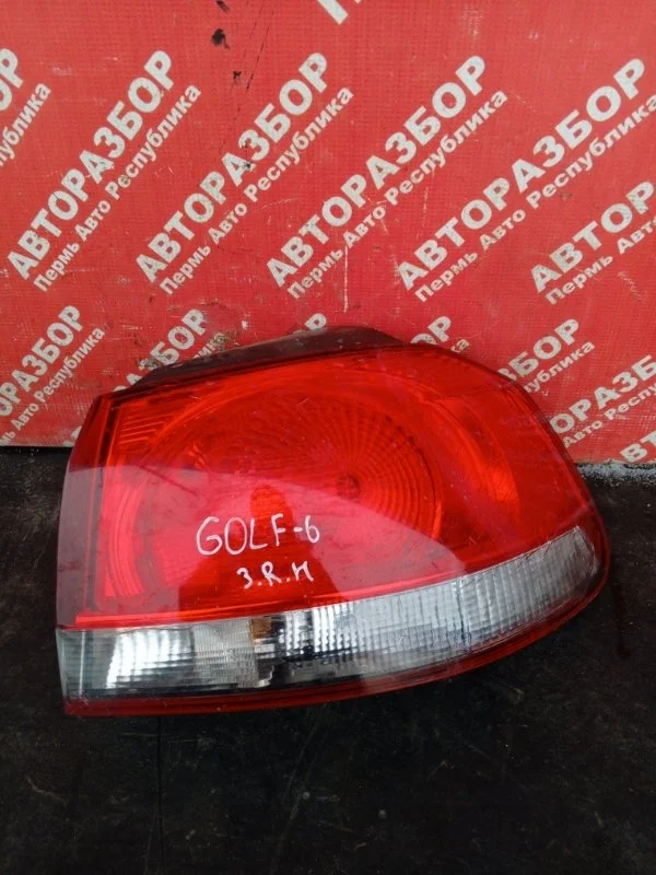 Фонарь наружный Volkswagen Golf 2011 5K0945096E CAXA, задний правый