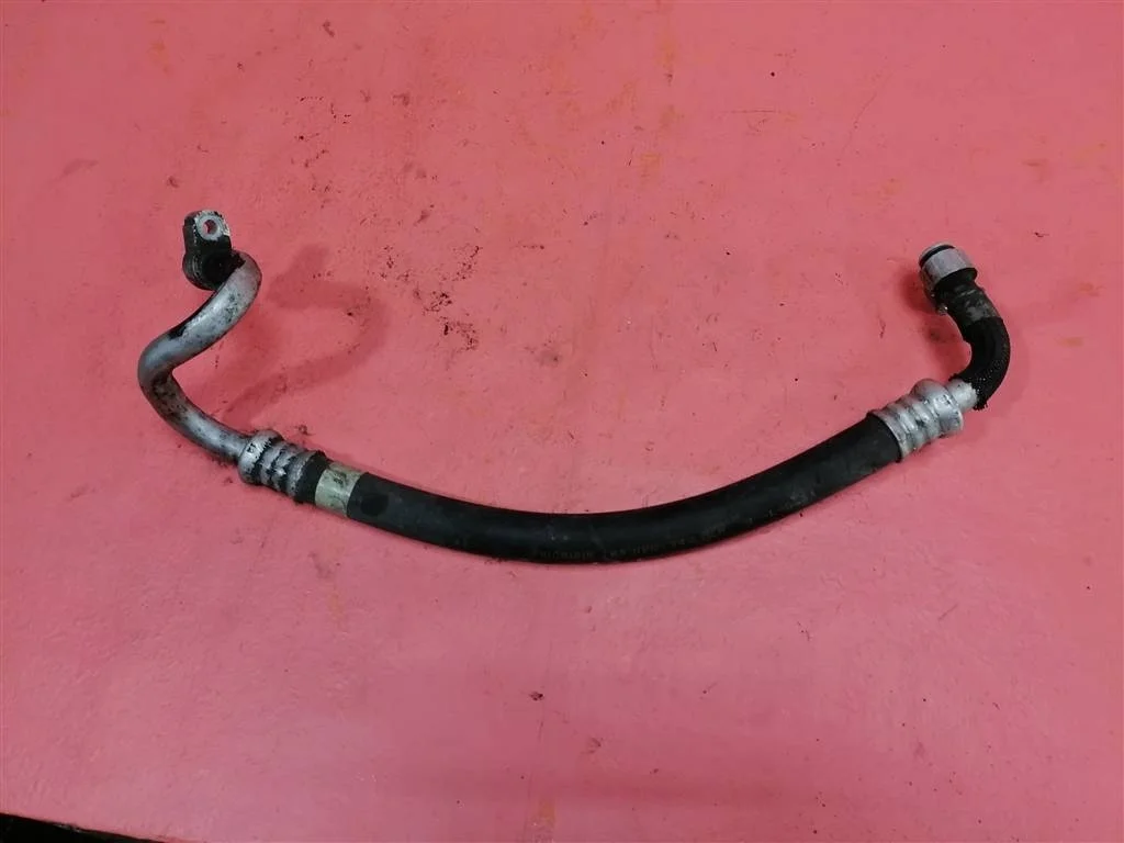 трубка кондиционера Toyota RAV 4 2006-2013