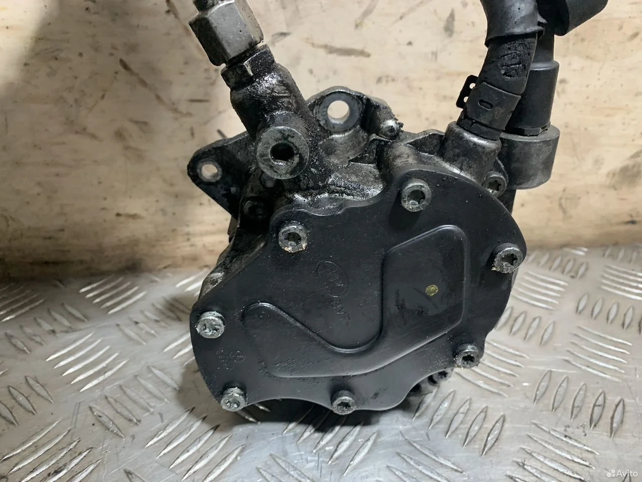 Топливный насос 070145209j vw touareg 2.5 bac