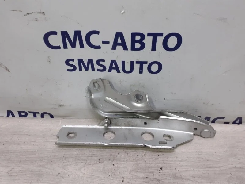 Петля капота Audi A7 4G8823301E 4G 3.0 CGW, левая