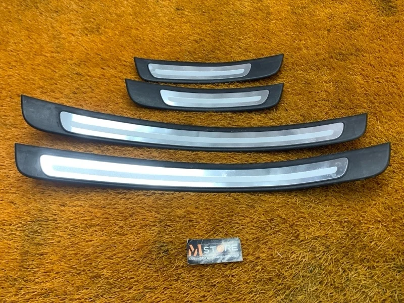 Накладка порог салона Audi A4 2008 B8/8K