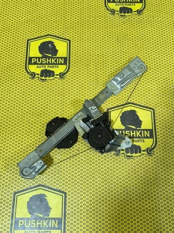 Стеклоподъемник двери передний левый Renault
