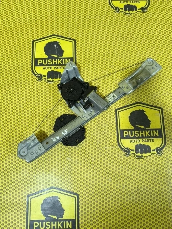 Стеклоподъемник двери передний правый Renault