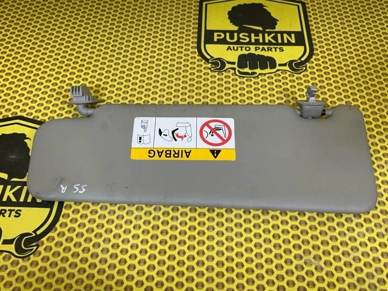 Козырек солнцезащитный правый Renault Sandero 5S