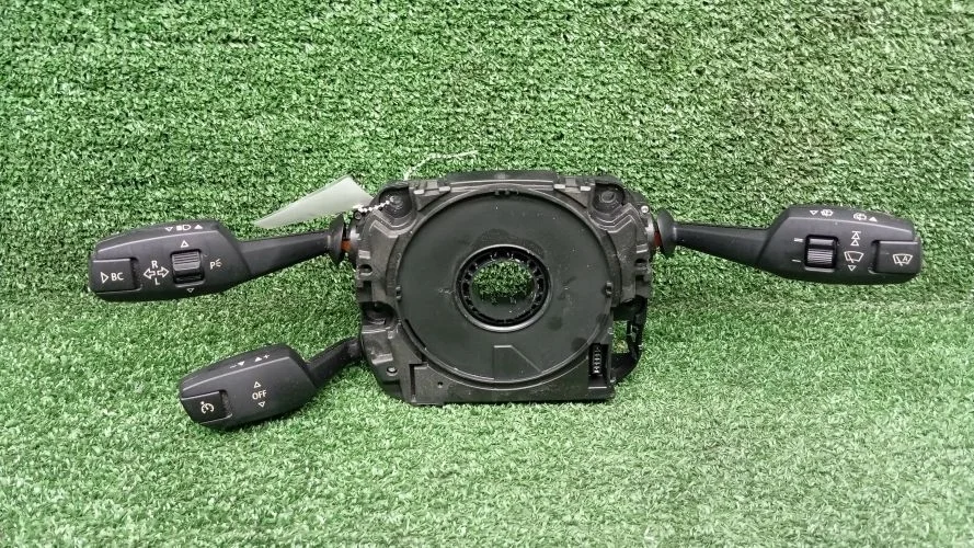 блок подрулевых переключателей Bmw 306D3,N52B30A,N52B30AF E70 Bmw X5 306D3,N52B30A,N52B30AF E70 61319164419