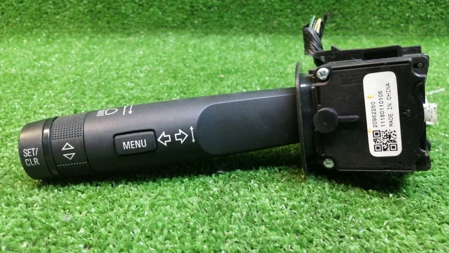 подрулевой переключатель света Chevrolet F16D4 T300 Chevrolet Aveo F16D4 T300 20962250