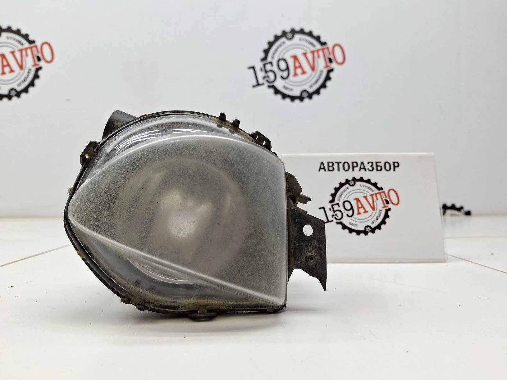 фара противотуманная BMW 3-Series (E90/E91) 2005-2013