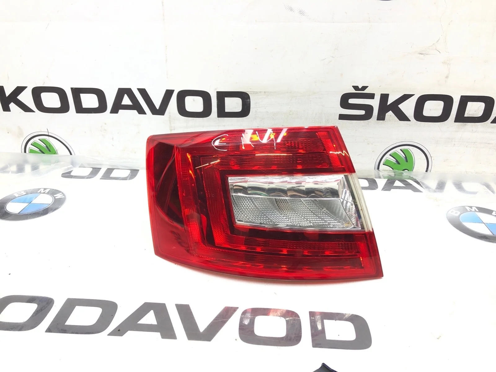 Фонарь Skoda Octavia 2014 5E5945111 A7 (5E), задний левый