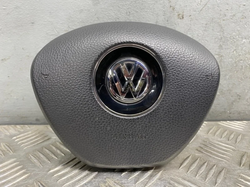 Подушка в руль Volkswagen Golf 7