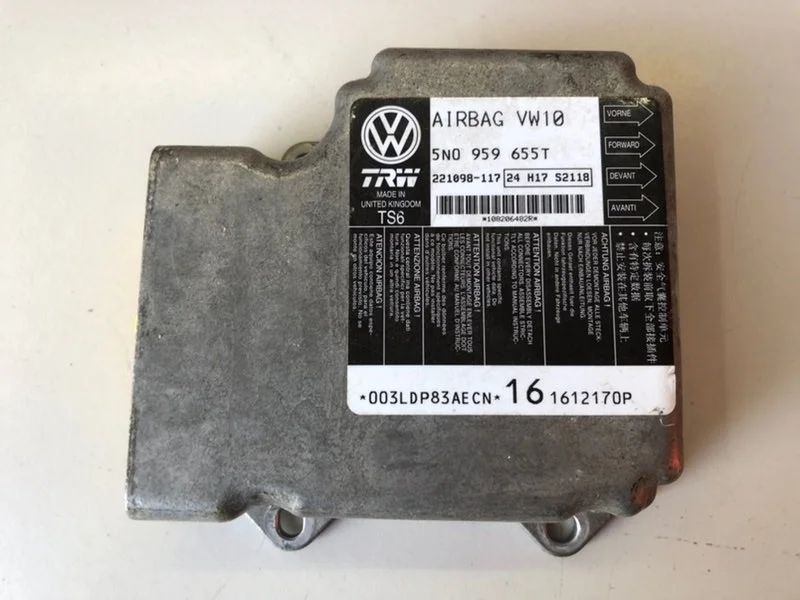 Блок управления AIR BAG Volkswagen Passat B7 СЕДАН