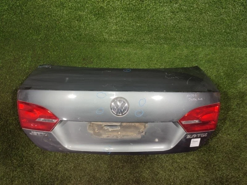 Крышка багажника VOLKSWAGEN JETTA 2010-2019 162, AV2, AY2
