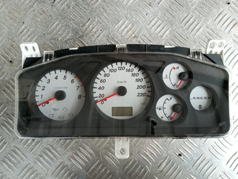 Панель приборов MITSUBISHI LANCER 2001-2006 CS