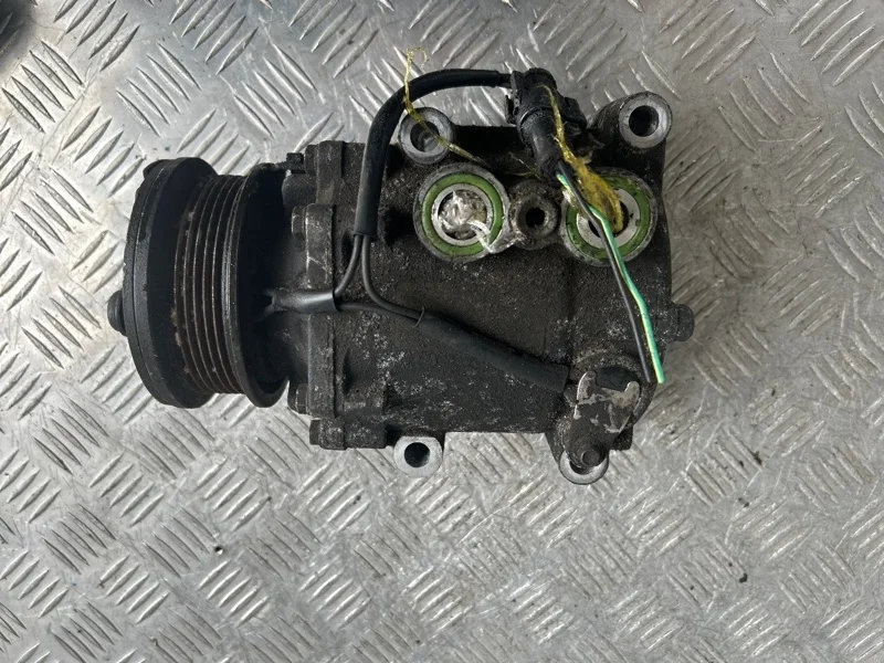 Компрессор кондиционера FORD MONDEO 2000-2007 B4Y