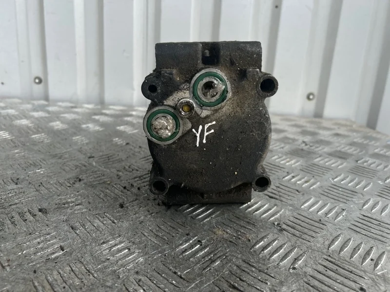 Компрессор кондиционера FORD MAVERICK 2000-2007 TM1