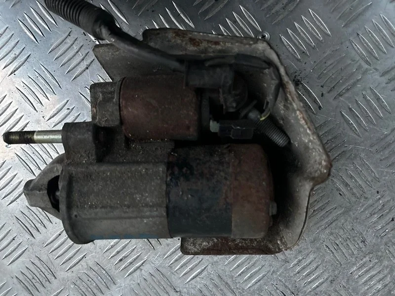 Стартер HYUNDAI SANTA FE 2000-2006 SM