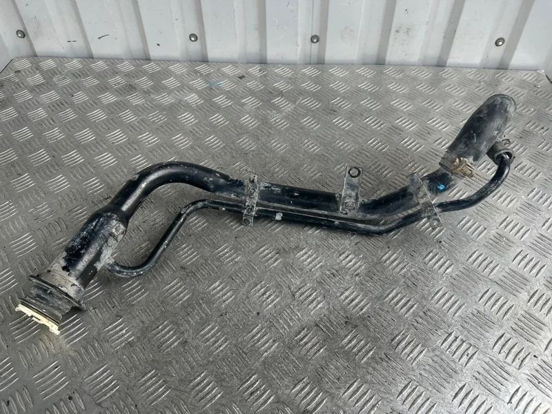 Горловина топливного бака MITSUBISHI PAJERO SPORT 1996-2008 K9#W