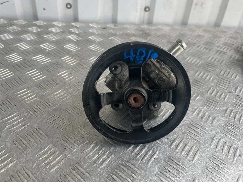 Насос гур Mitsubishi Lancer 2007-2017 4450A107 CY 4B10