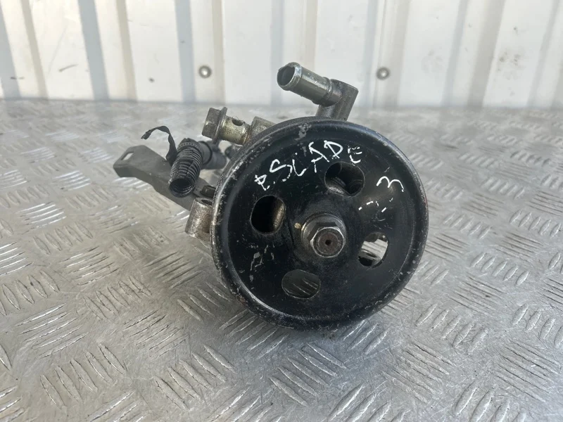 Насос гур FORD ESCAPE 2000-2012 LFAL3P