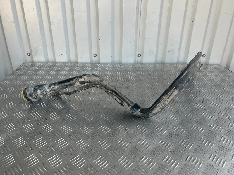 Горловина топливного бака MITSUBISHI OUTLANDER 2003-2006 CU