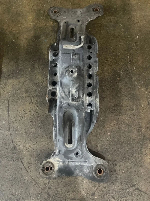 Подрамник TOYOTA CAMRY 2006-2011 V40