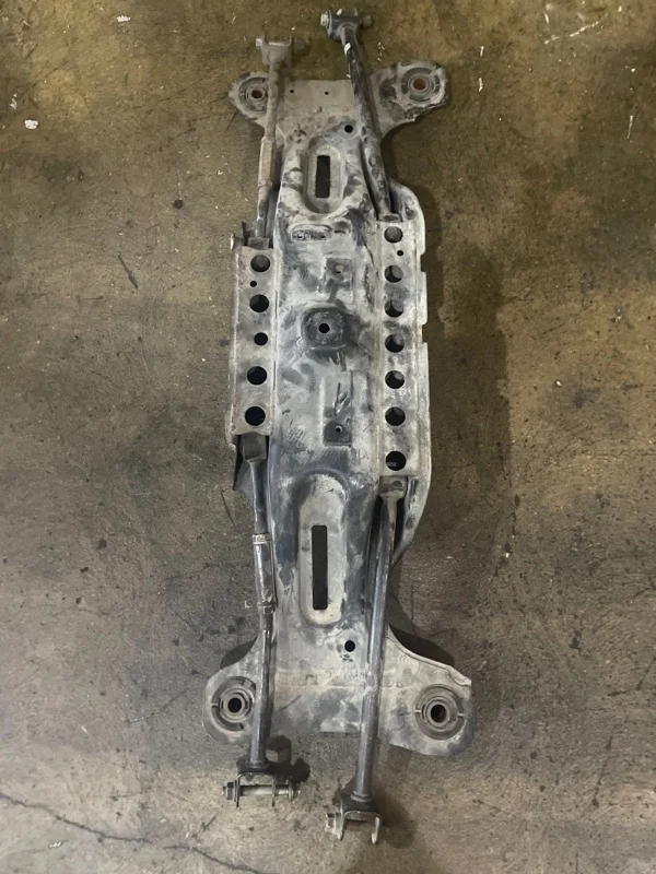 Подрамник TOYOTA CAMRY 2011-2018 V50