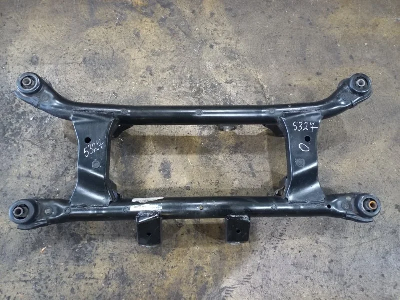 Балка задняя HYUNDAI TUCSON 2004-2009 JM