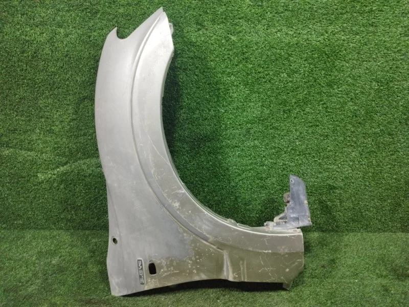 Крыло MITSUBISHI PAJERO 2003-2006 V75W