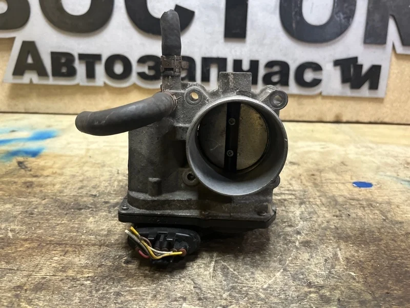 Дроссельная заслонка TOYOTA AURIS 2006-2012 ZRE151