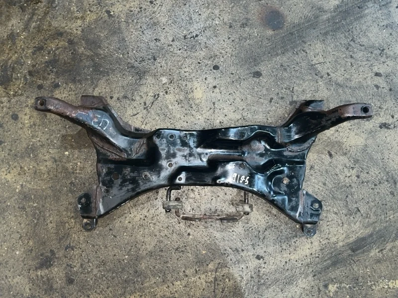 Подрамник Mitsubishi Lancer 2000-2010 MR510285 CS, передний