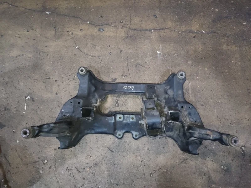 Подрамник NISSAN X-TRAIL 2000-2007 T30