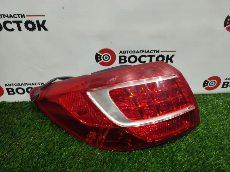 Стоп-сигнал KIA SPORTAGE 2010-2016 SL