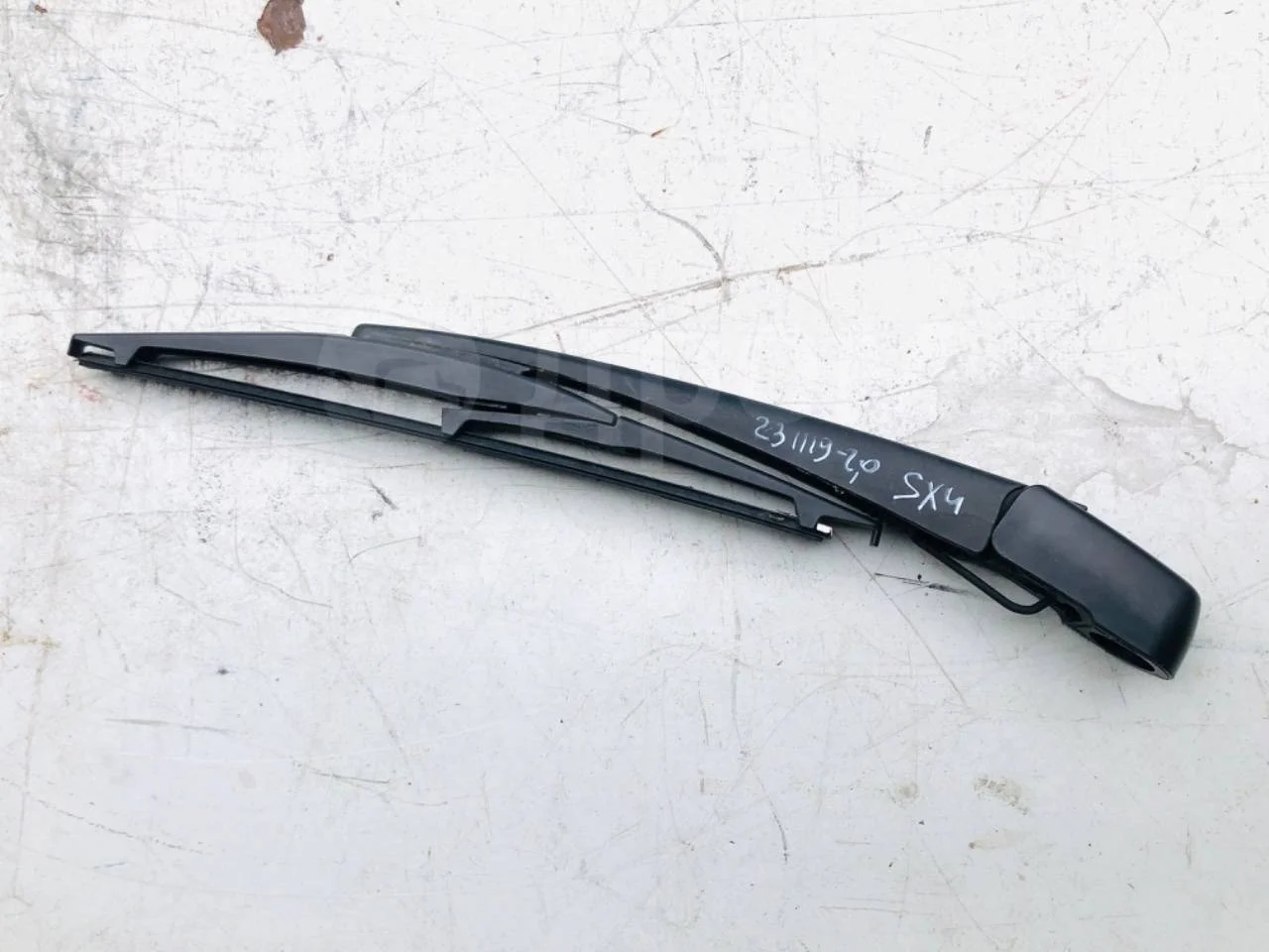 Поводок заднего дворника Сузуки сх4 SX4 Сузуки Свифт Swift