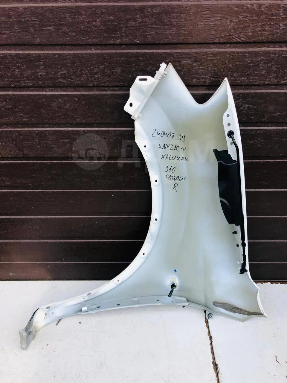 Упор капота Ниссан Кашкай J10 06-14г