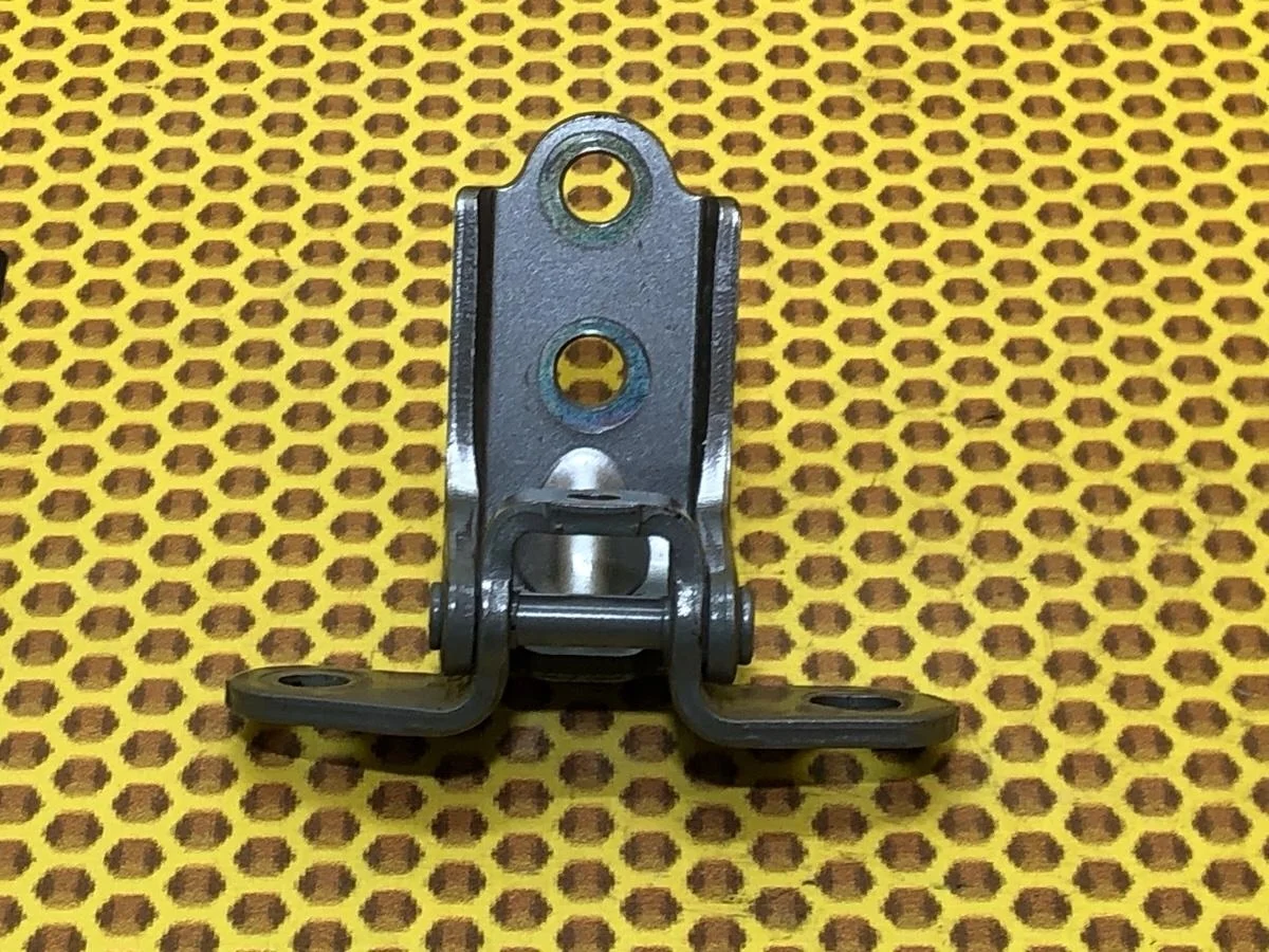 Петля двери задняя нижняя Hyundai I30 2023 PD