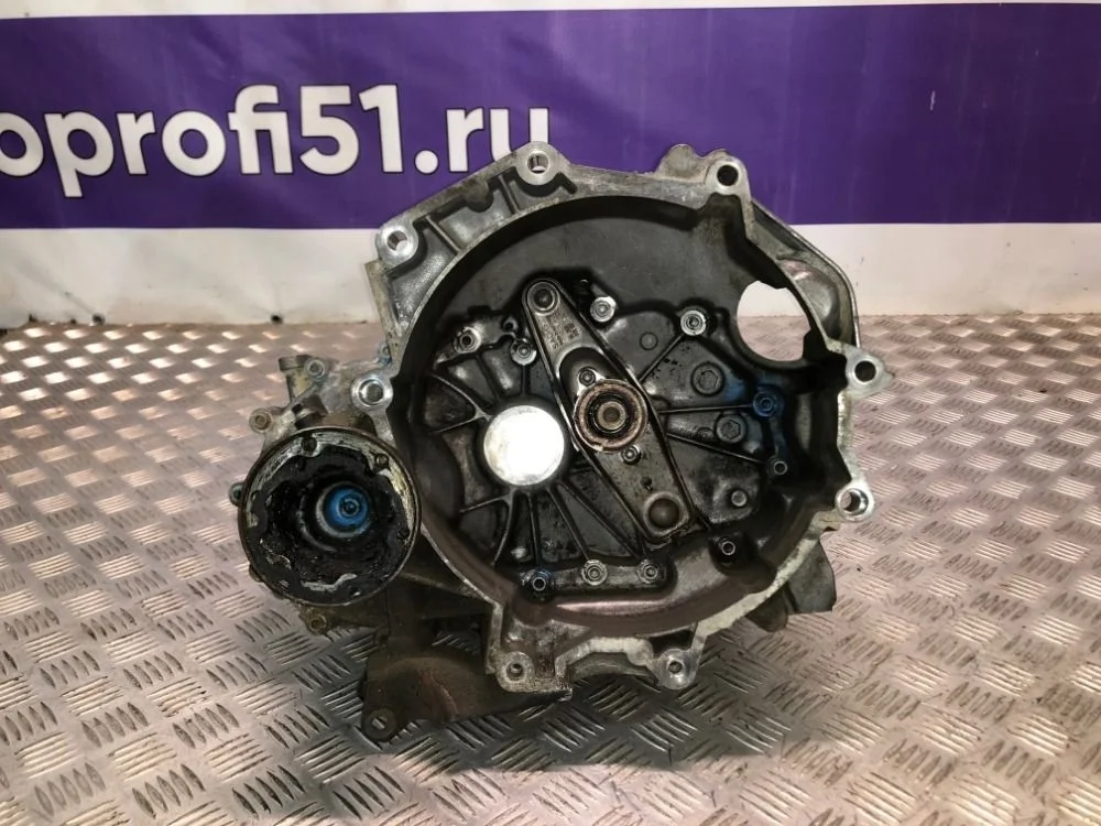 МКПП(С дефектом) Volkswagen Polo 1.6