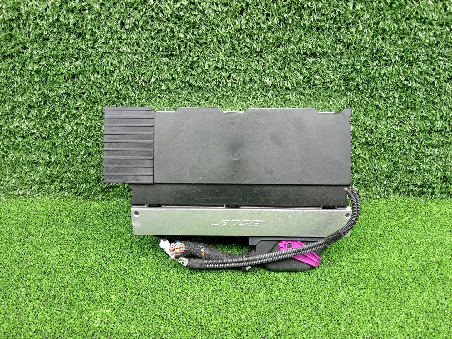 Усилитель звука BOSE Audi A6 C6 ALLROAD  AUK 4WD  4F0035223G