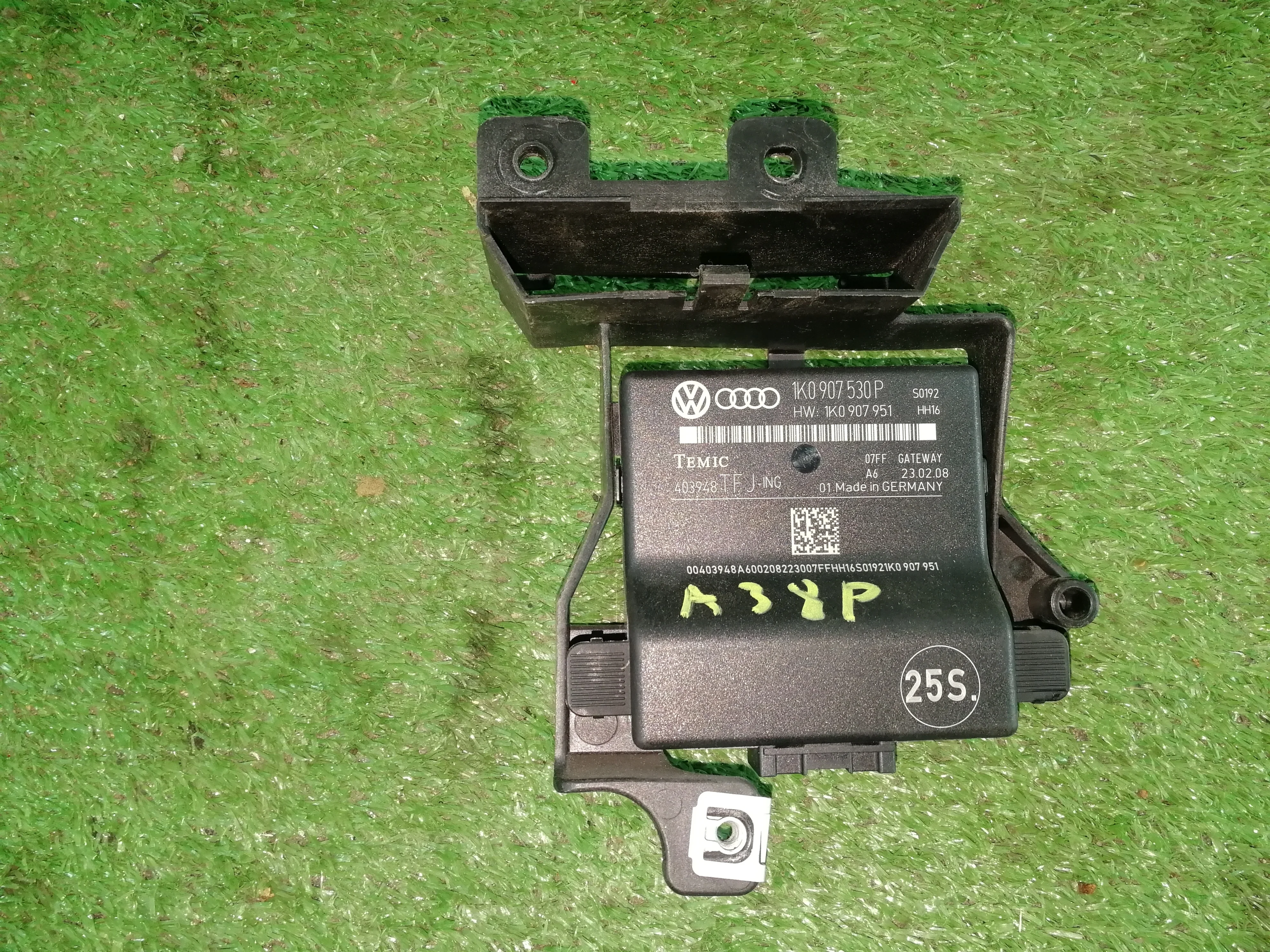 Блок Gateway Audi A3 8P 8P BUB 4WD 8P рестайлинг (2004—2008) 1K0907530P
