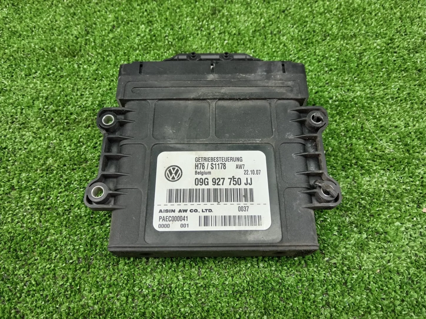 Блок управления АКПП Volkswagen Passat b6  BZB 2WD  09G927750JJ