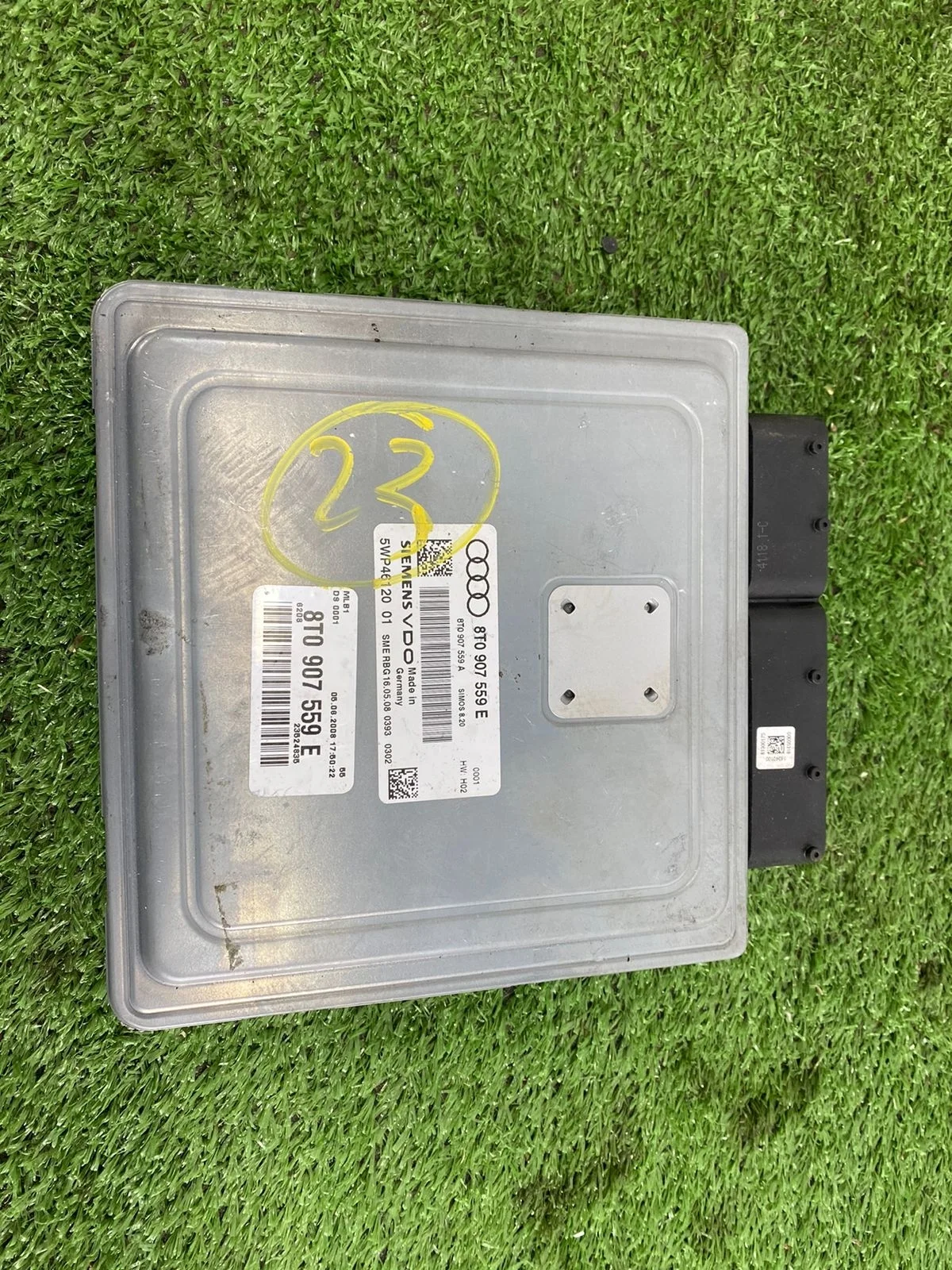 Блок управления двигателем CAL 3.2 fsi Audi A4 B8 8K CALA 4WD B8 (2007—2011) 8T0907559E