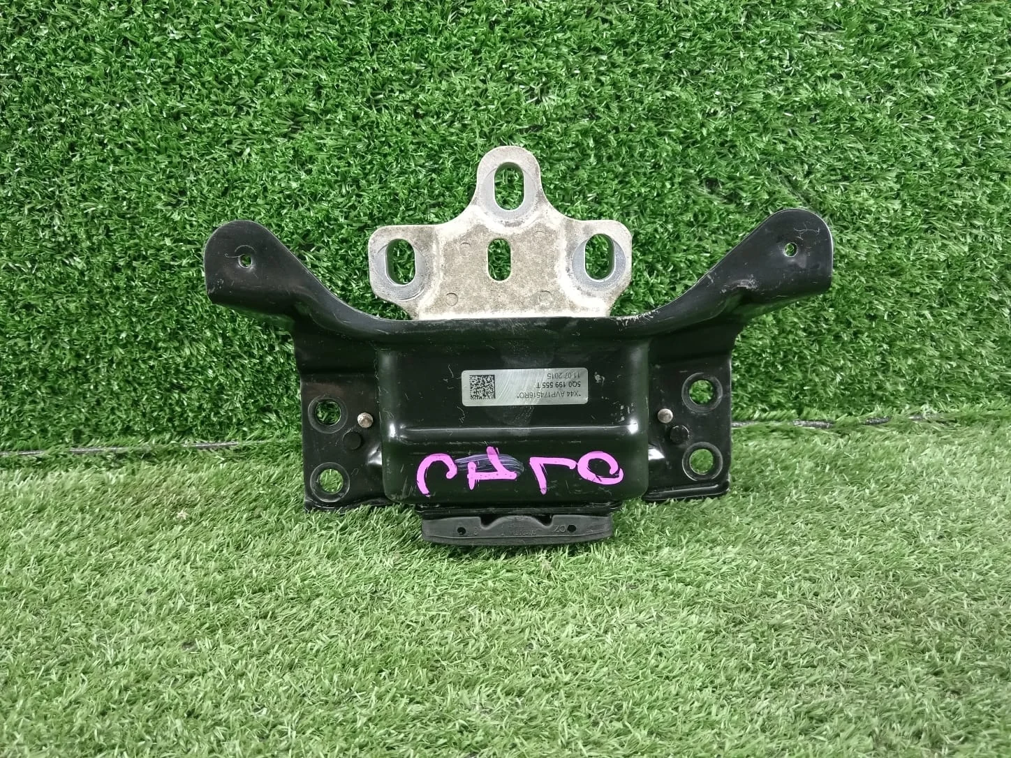 Опора КПП (подушка) Audi A3 8V  CUK 2WD  5Q0199555T