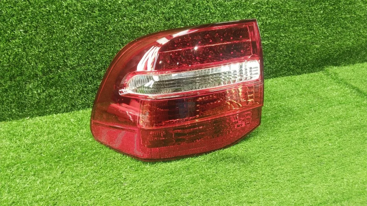 Фонарь левый Porsche Cayenne 957       95563148702