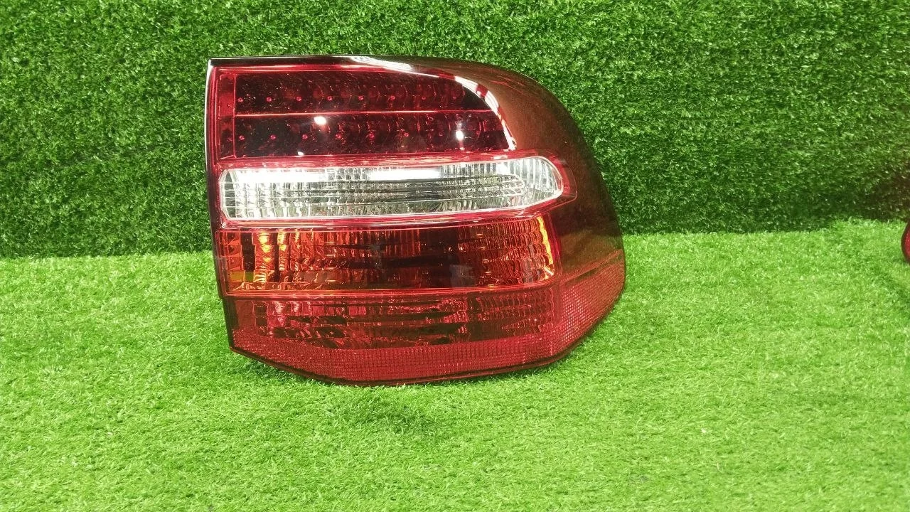 Фонарь правый Porsche Cayenne 957       95563148802